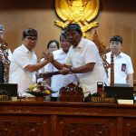 Bupati Badung Sampaikan Jawaban Pemerintah Atas Pandangan Fraksi DPRD